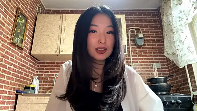 EmmaLeexth online show from March 24, 2026, 11:21 am