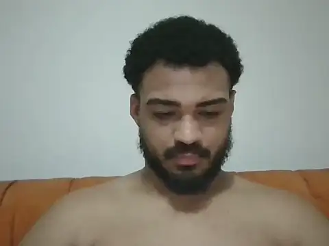 moraesz7 online show from January 17, 2026, 3:43 am