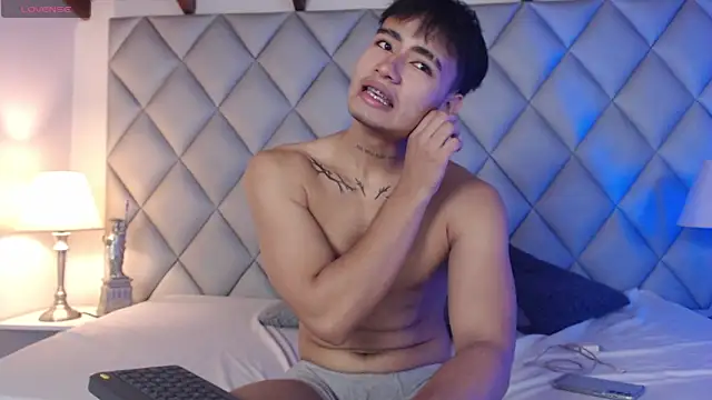 Clement Reyes online show from October 25, 2025, 1:01 pm