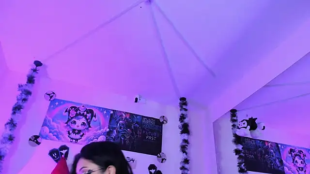 Snapshot of SabrinaV_ chatting on January 14, 2026, 11:25 am SabrinaV online show from January 14, 2026, 11:25 am