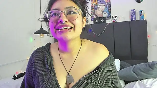 Snapshot of SabrinaV_ chatting on February 21, 2026, 11:40 pm SabrinaV online show from February 21, 2026, 11:40 pm