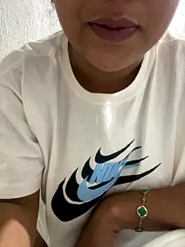 Snapshot of seusegredo___ chatting on January 7, 2026, 10:20 am seusegredo online show from January 7, 2026, 10:20 am