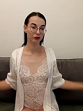 EmmaJakson online show from September 26, 2025, 2:35 pm