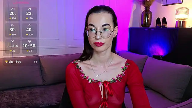 EmmaJakson online show from December 5, 2025, 5:11 pm