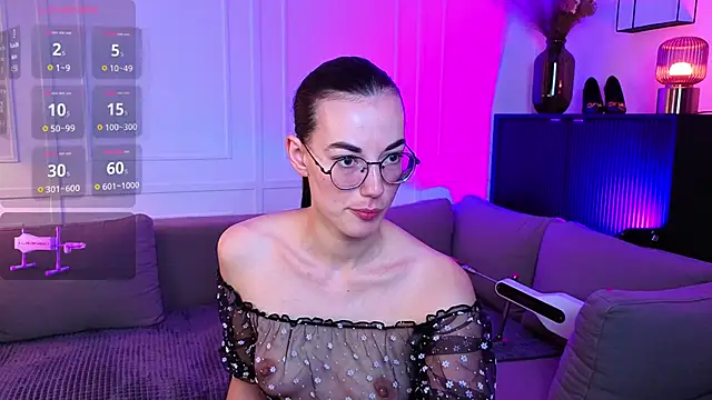 EmmaJakson online show from October 14, 2025, 5:35 pm