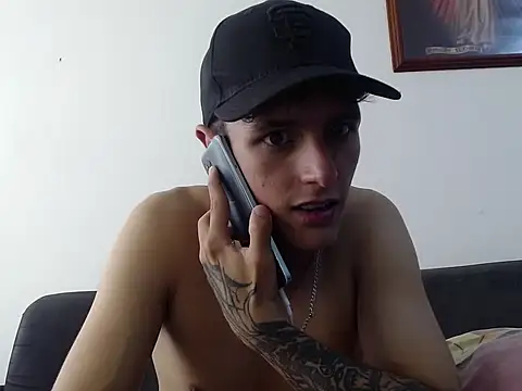 NicoFlame0907 online show from November 4, 2025, 6:22 pm