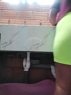 Karin 39 online show from March 21, 2026, 2:43 pm