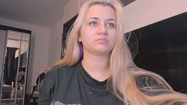 Snapshot of BarbaraSiren chatting on November 6, 2025, 3:32 am BarbaraSiren online show from November 6, 2025, 3:32 am