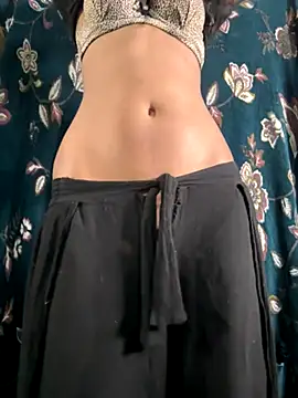 DAMinii  online show from November 2, 2025, 6:46 pm