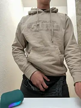 gymratforyouu online show from April 13, 2026, 2:48 am