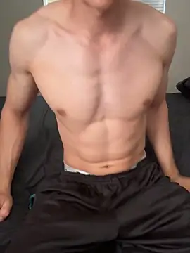 gymratforyouu online show from June 17, 2026, 7:13 pm