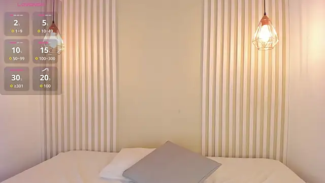 Snapshot of rossvega chatting on December 19, 2025, 8:11 pm rossvega online show from December 19, 2025, 8:11 pm