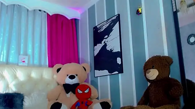 Julia Bulette1 online show from March 30, 2026, 1:29 am