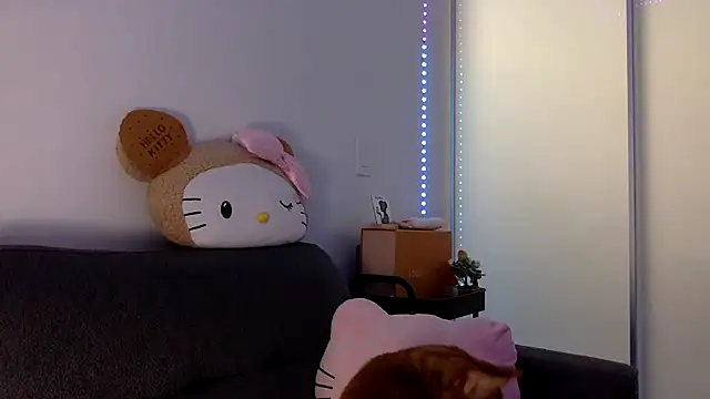 pinkybaby444 online show from December 14, 2025, 12:28 am