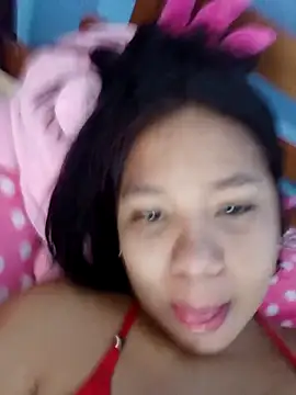 Snapshot of little_onixx chatting on October 18, 2025, 12:29 pm little onixx online show from October 18, 2025, 12:29 pm