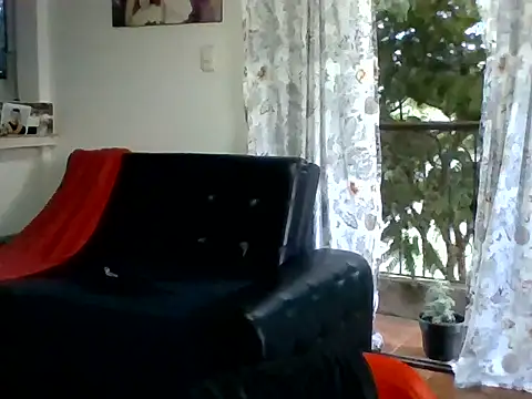 Snapshot of XavierFox1 chatting on September 23, 2025, 10:39 pm XavierFox1 online show from September 23, 2025, 10:39 pm