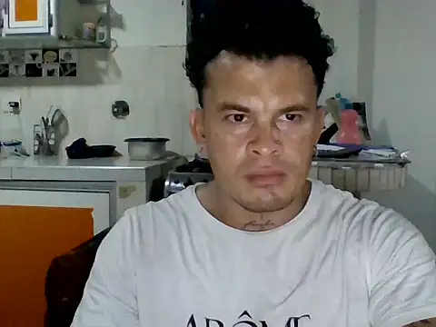 Snapshot of XavierFox1 chatting on September 30, 2025, 2:17 am XavierFox1 online show from September 30, 2025, 2:17 am