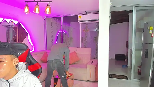 Houseofwarrios online show from November 23, 2025, 5:17 am