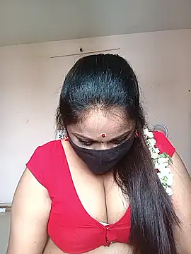 queendivya online show from March 31, 2026, 6:48 am