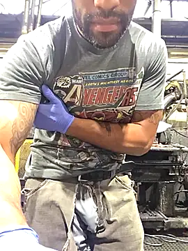 Justahungdad online show from October 6, 2025, 12:28 pm