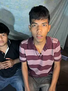 Snapshot of P4NT0J4 chatting on February 6, 2026, 5:14 am P4NT0J4 online show from February 6, 2026, 5:14 am