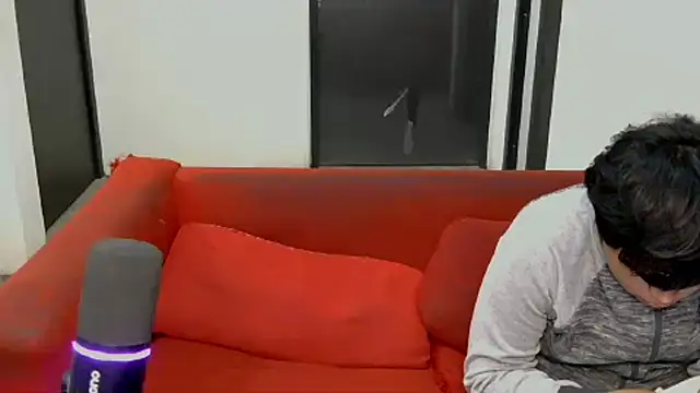 Snapshot of P4NT0J4 chatting on February 28, 2026, 2:33 am P4NT0J4 online show from February 28, 2026, 2:33 am