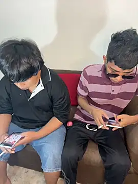 Snapshot of P4NT0J4 chatting on February 5, 2026, 1:01 am P4NT0J4 online show from February 5, 2026, 1:01 am