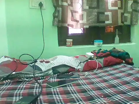 sanaya 3 online show from December 17, 2025, 4:39 am