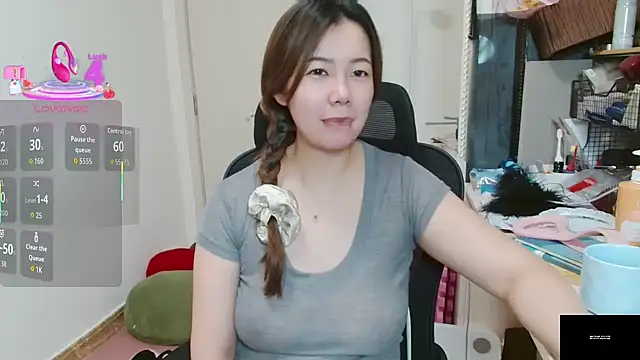 Snapshot of sallycui chatting on May 26, 2026, 11:03 pm sallycui online show from May 26, 2026, 11:03 pm