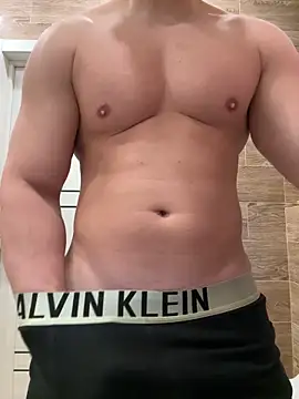 Snapshot of Magic-love1 chatting on December 4, 2025, 7:29 am Magic-love1 online show from December 4, 2025, 7:29 am