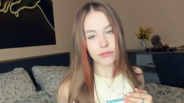 MaliaBourraine online show from April 2, 2026, 7:15 am