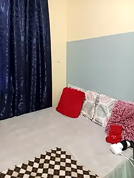 BubblyBeautiful online show from November 8, 2025, 2:20 pm