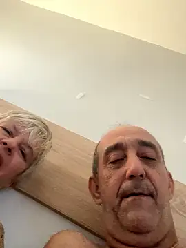 Snapshot of VyC7564 chatting on October 21, 2025, 9:41 am VyC7564 online show from October 21, 2025, 9:41 am