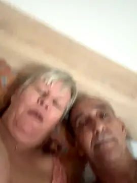 Snapshot of VyC7564 chatting on October 18, 2025, 9:22 am VyC7564 online show from October 18, 2025, 9:22 am