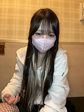 Snapshot of Yua_nyan_cute chatting on October 8, 2025, 1:40 am Yua nyan cute online show from October 8, 2025, 1:40 am