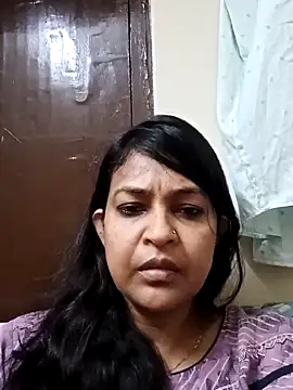 suzika  online show from September 22, 2025, 5:19 pm