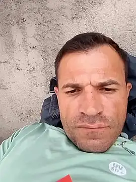 Snapshot of Claudiokkkkk chatting on December 17, 2025, 4:12 pm Claudiokkkkk online show from December 17, 2025, 4:12 pm