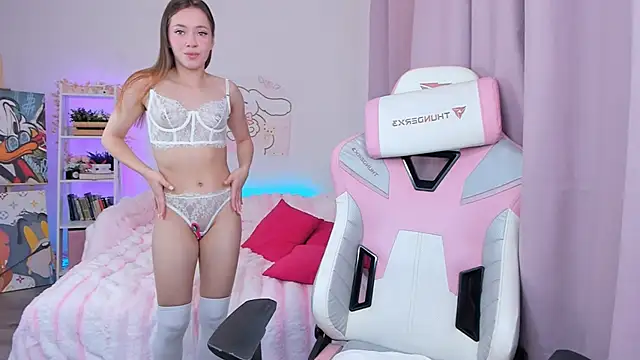 Snapshot of Leri_Dells chatting on November 2, 2025, 3:00 am Leri Dells online show from November 2, 2025, 3:00 am