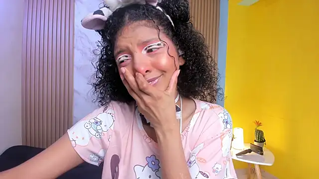 Snapshot of natalia_blue chatting on November 9, 2025, 7:51 pm natalia blue online show from November 9, 2025, 7:51 pm