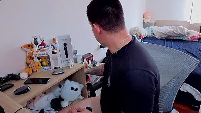 ryden 01 online show from October 23, 2025, 4:05 pm