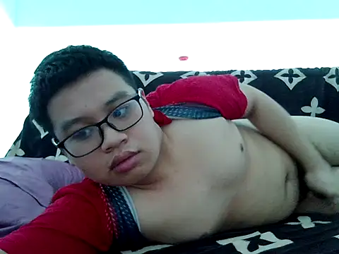 Snapshot of loveninja chatting on December 3, 2025, 6:25 am loveninja online show from December 3, 2025, 6:25 am