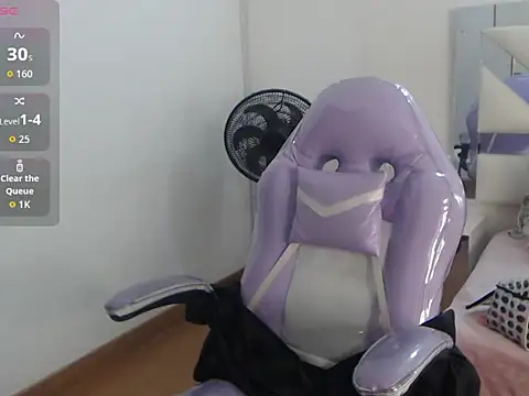 Gyal 8  online show from November 8, 2025, 3:10 am