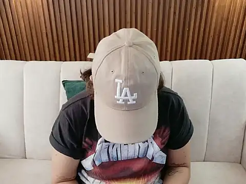 dirty feelena online show from February 13, 2026, 4:29 pm