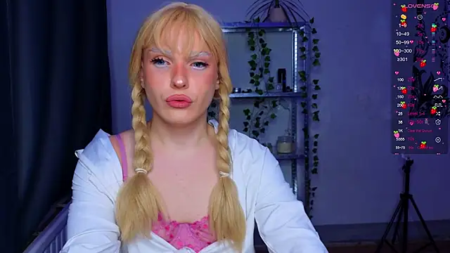 Michelle Jacksonn online show from October 15, 2025, 8:17 pm