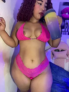 Snapshot of becca_wilsson chatting on February 20, 2026, 6:19 am becca wilsson online show from February 20, 2026, 6:19 am