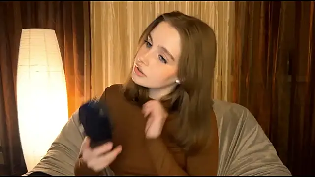 Snapshot of Sibriina_Liliya chatting on January 18, 2026, 5:22 am Sibriina Liliya online show from January 18, 2026, 5:22 am