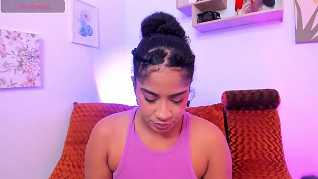 Snapshot of camilafoox7 chatting on February 20, 2026, 5:15 am camilafoox7 online show from February 20, 2026, 5:15 am