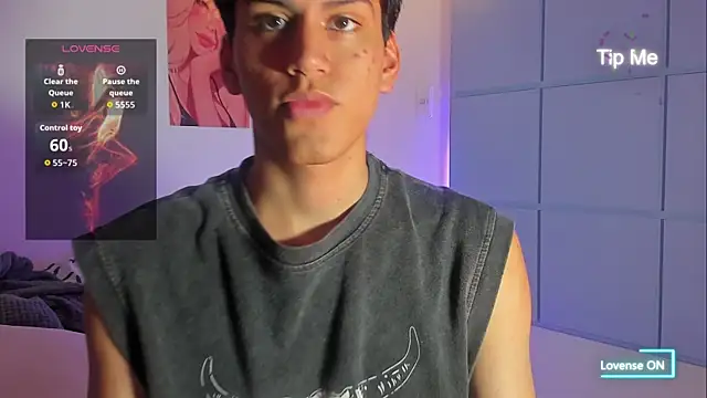 Snapshot of NicoGreys chatting on October 7, 2025, 4:02 am NicoGreys online show from October 7, 2025, 4:02 am
