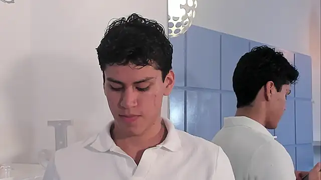 Snapshot of NicoGreys chatting on September 21, 2025, 5:40 pm NicoGreys online show from September 21, 2025, 5:40 pm