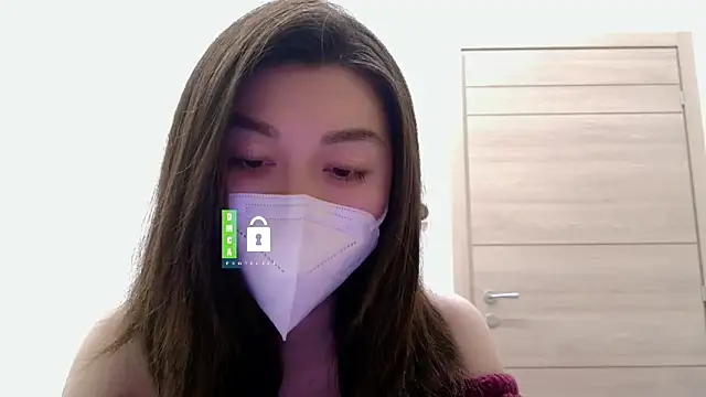 Snapshot of fioralba chatting on February 22, 2026, 2:41 pm fioralba online show from February 22, 2026, 2:41 pm